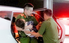 Xuyên đêm vào rừng tìm kiếm bé gái 5 tuổi rơi xuống khe đá sâu gần 10m