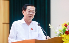 Cử tri TP.HCM đề nghị tăng mức phạt, quy định rõ độ tuổi lái các loại xe máy điện