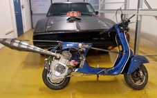 Chiếc Vespa mạnh nhất thế giới: Động cơ 407cc, hơn 100 mã lực, chạy gần 200km/h