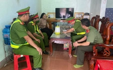 Phơi lúa giữa đường còn dùng cào đòi tấn công tài xế