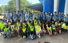 Tiếp nhận 56 người từ Lào nghi liên quan đường dây đánh bạc, rửa tiền