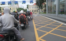 Đường đông không thể nhanh, còi xe cũng vô ích
