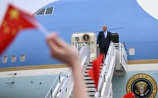 Sau chuyến thăm Bắc Kinh, ông Trump quyết xây công trình tầm cỡ ngay Washington