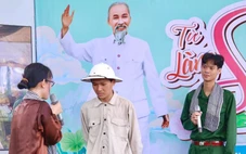 Tham quan, học tập tại Không gian văn hóa Hồ Chí Minh ở Đường sách Thành phố Thủ Đức