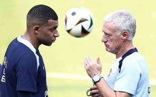 Cơn đau đầu của những HLV World Cup