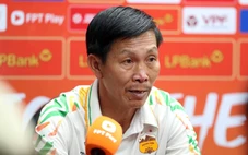 HLV Hoàng Anh Gia Lai phản ứng gay gắt với trọng tài
