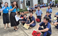 Học sinh dùng tiếng Anh để lan tỏa những câu chuyện về Bác Hồ