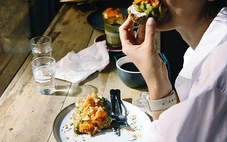 4 nhóm thực phẩm giúp kiềm chế cơn thèm ăn, rất cần biết khi muốn giảm cân hoặc detox cơ thể