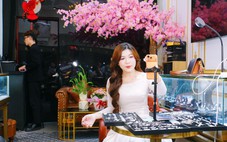 CEO LuxJy Jewelry 'lên sóng', thu hút khách mua trang sức cao cấp