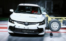 Xe Toyota bất ngờ bị 0 sao thử nghiệm an toàn, hãng khẳng định tổ chức đã dùng xe cũ