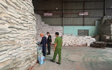 Bắt 3 người trong đường dây sản xuất phân bón giả, thu giữ trên 70 tấn hàng giả