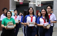 Phát động đóng góp sách cho Tủ sách Khăn Quàng Đỏ