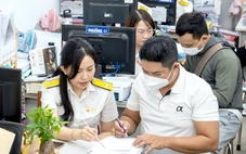 Người làm công ăn lương nợ thuế: Có bị hoãn xuất cảnh?