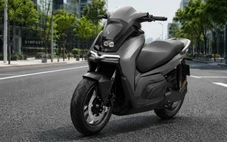 VinFast sắp có xe máy điện mới phong cách touring, động cơ đặt giữa, kính chắn gió cỡ lớn