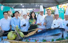 Bãi biển Quảng Nam cũ kín người trong lễ hội ẩm thực, Hội An lung linh đêm giao lưu văn hóa Nhật Bản