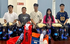 Công an TP.HCM bắt 5 người mua bán khí cười quy mô lớn
