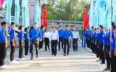 Thanh niên cần tiên phong chuyển đổi số, ứng dụng khoa học công nghệ vào sản xuất