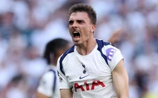 Tottenham 'sống sót' thần kỳ, West Ham rớt hạng
