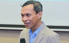 Giám đốc sở của TP.HCM được chọn người giỏi vào công chức, không thi tuyển: Luật cần sớm phân quyền!