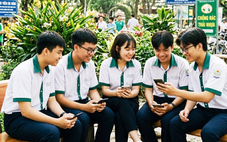 Học sinh nói gì trước đề xuất cấm mạng xã hội dưới 16 tuổi?