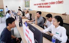 Thành ủy TP.HCM phân cấp, ủy quyền tuyển dụng cán bộ, công chức, viên chức cho cấp xã