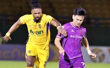 Hồ Tấn Tài nghỉ hết mùa, nhưng có thể đá trận play-off