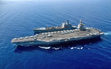 Tàu sân bay USS Gerald R. Ford có thể trở thành nhà máy điện hạt nhân nổi