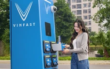 V-Green, VNPT hợp tác mở rộng trạm sạc và tủ đổi pin xe điện