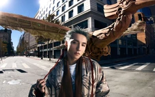 Sơn Tùng M-TP hát tiếng Anh, mang chim lạc đến Los Angeles trong MV Come my way