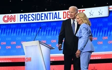 Bà Jill Biden: Tôi tưởng chồng bị đột quỵ trong đêm tranh luận 'thảm họa' với ông Trump