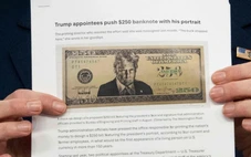 Mỹ dự định in hình ông Trump lên tờ tiền 250 USD