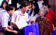 Chia tay bà Nguyễn Thị Minh Phượng - một người đồng hành nghĩa tình của Tuổi Trẻ