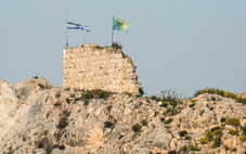 Israel tiến sâu vào Lebanon, cắm cờ lên thành cổ 900 năm tuổi