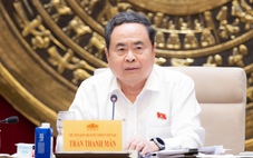 Chủ tịch Quốc hội Trần Thanh Mẫn ký các nghị quyết phê chuẩn, bổ nhiệm cán bộ