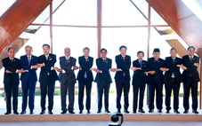 ASEAN cùng chèo lái tương lai chung