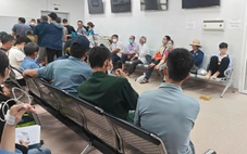 Thuốc ung thư -'Tấm vé' sống đắt đỏ - Kỳ 2: Đánh cược vào thuốc xách tay hay chi tiền tỉ xuất ngoại?