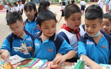 Không thể giao trẻ em cho mạng xã hội: Cho phép với sự kiểm soát nghiêm ngặt