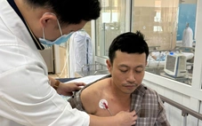 Bị sét đánh khi đang cào nghêu, người đàn ông may mắn thoát chết