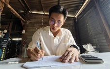 Chàng trai biến nhà mình thành 'phòng thi không giám thị' trước ngày thi thật