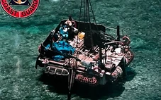 Xuất hiện 'cấu trúc nổi' kỳ lạ tại bãi cạn Scarborough, Trung Quốc và Philippines lên tiếng