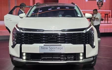 Kia Sportage 2026 giá từ 769 triệu ở Việt Nam, rẻ hơn đời cũ lại còn được giảm thêm 20 triệu nữa