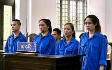 Rửa tiền cho nhóm lừa đảo qua mạng ở Campuchia, 4 người lãnh hơn 37 năm tù