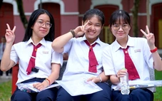 Thí sinh cả nước bước vào môn thi đầu tiên của kỳ thi tốt nghiệp THPT 2026