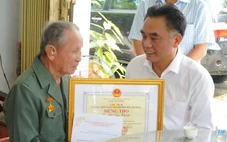 TP.HCM thăm, chúc thọ người cao tuổi tiêu biểu dịp 85 năm Ngày truyền thống người cao tuổi Việt Nam