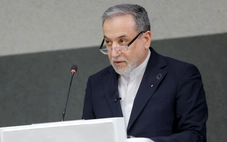 Ngoại trưởng Iran nói thỏa thuận với Mỹ gần hơn bao giờ hết, ông Trump đăng lại