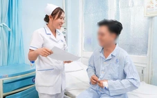 Thức đến 2-3h sáng, làm việc kiểu '996': Nhiều người trẻ bị nhồi máu cơ tim