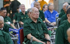 Chủ tịch nước tặng quà người có công dịp 79 năm Ngày Thương binh - Liệt sĩ