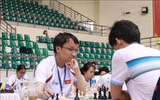 Trường Sơn cùng hàng loạt cao thủ cờ vua dự giải đồng đội quốc gia