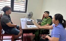 Nam thanh niên lái ô tô tông thẳng cảnh sát giao thông khi bị kiểm tra nồng độ cồn