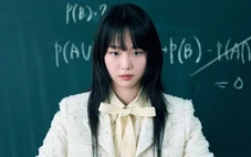 Phong cách 'hack tuổi' của Jin Ki Joo